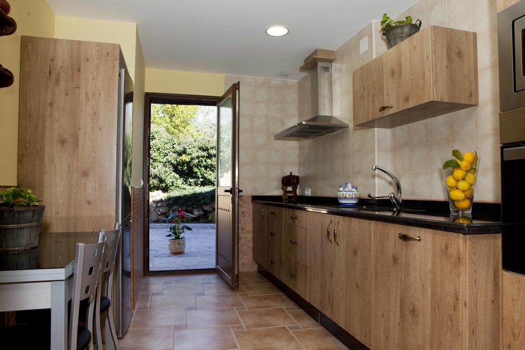 Casa Rural La Canchalera โลซาร์ เดลา เบรา ภายนอก รูปภาพ