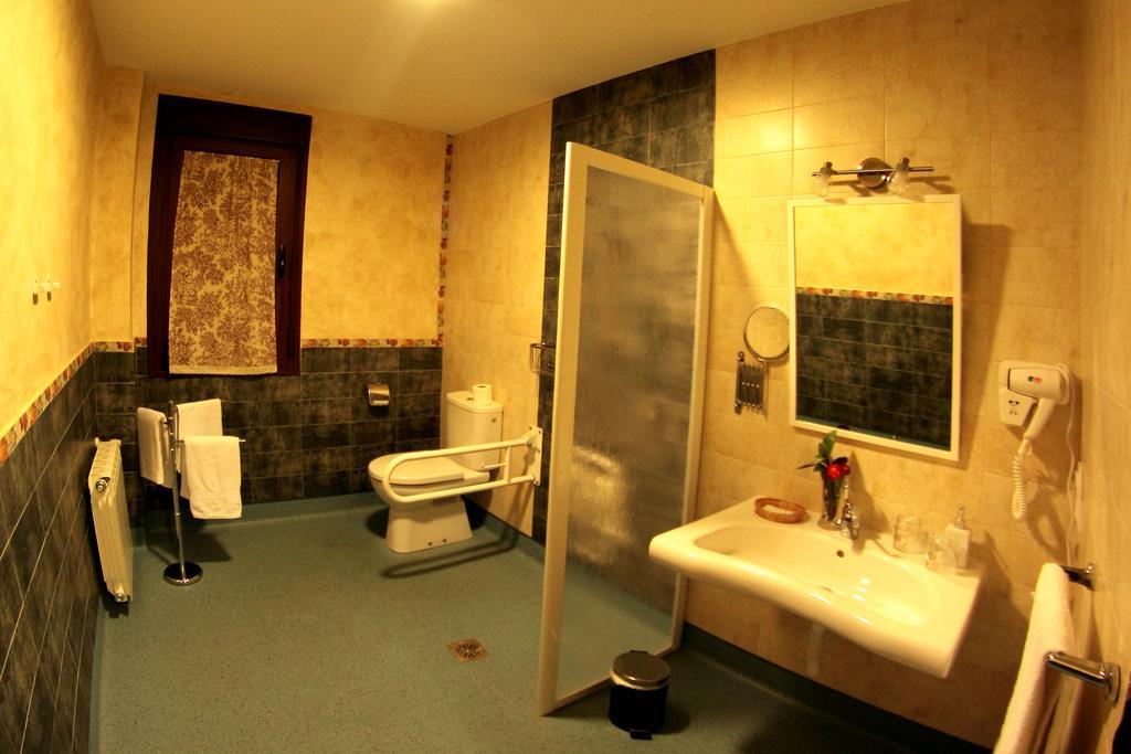Casa Rural La Canchalera โลซาร์ เดลา เบรา ภายนอก รูปภาพ